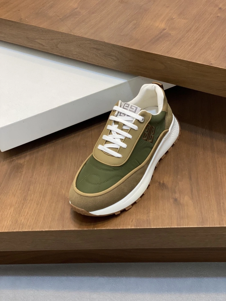 Gxvxnchy Sneakers StreetReady 152126