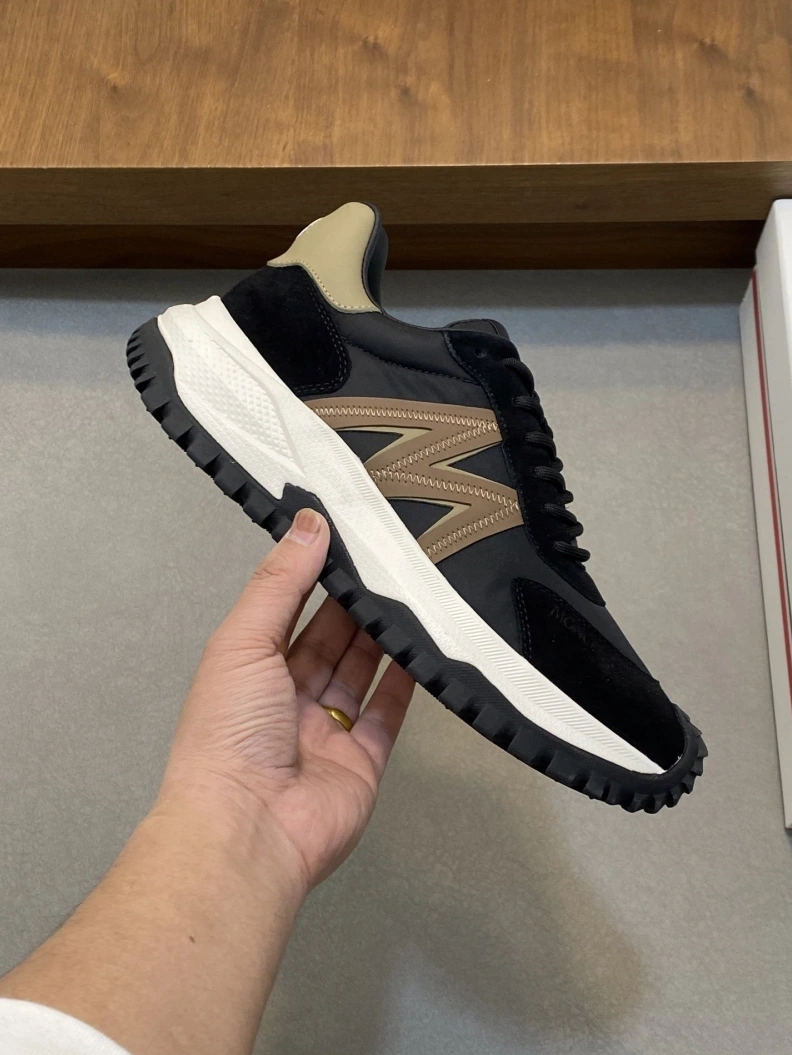Mxnclxr Sneakers Classic 197229