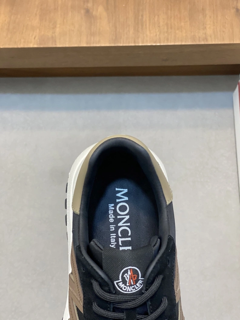 Mxnclxr Sneakers Classic 197229