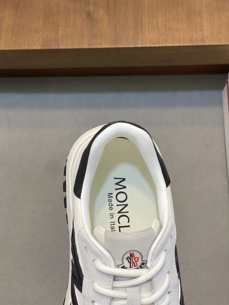 Mxnclxr Sneakers GoAnywhere 197248