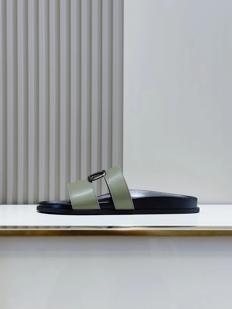 Bold Vxlxntino Slippers 229153