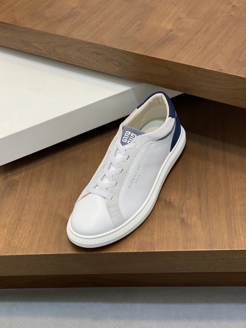 Breathable Gxvxnchy Sneakers 152122