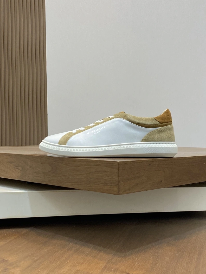 Gxvxnchy Sneakers Efficient 152120