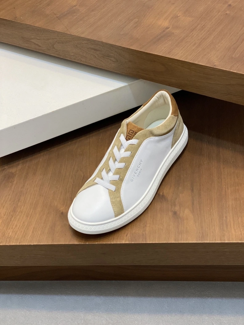 Gxvxnchy Sneakers Efficient 152120