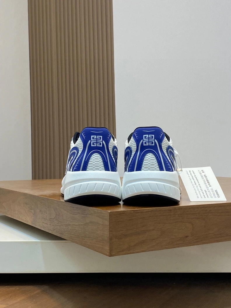 Breathable Gxvxnchy Sneakers 152116