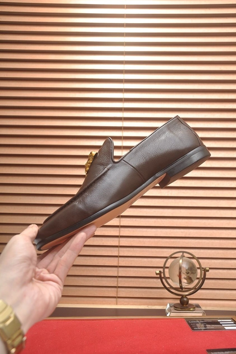 Soft Gxvxnchy Leather Shoes 152481