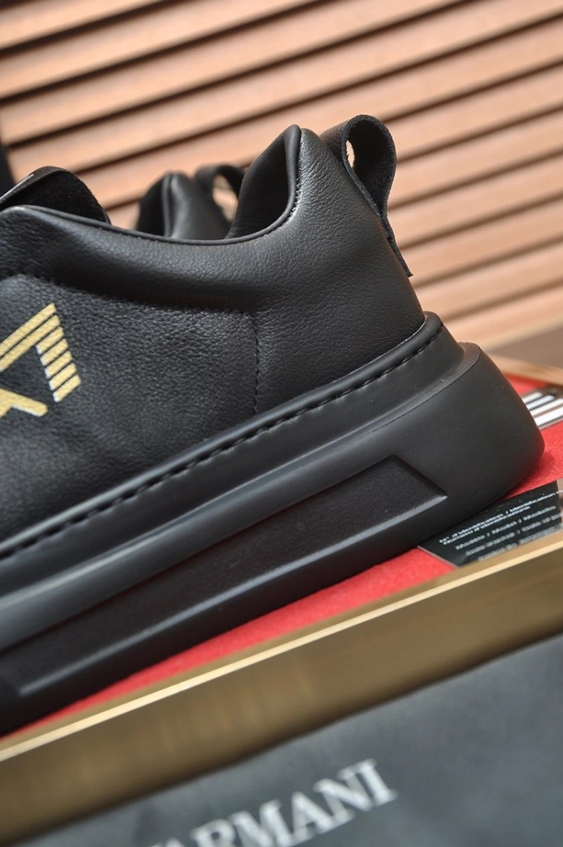 Unique Armxnx Sneakers 108356