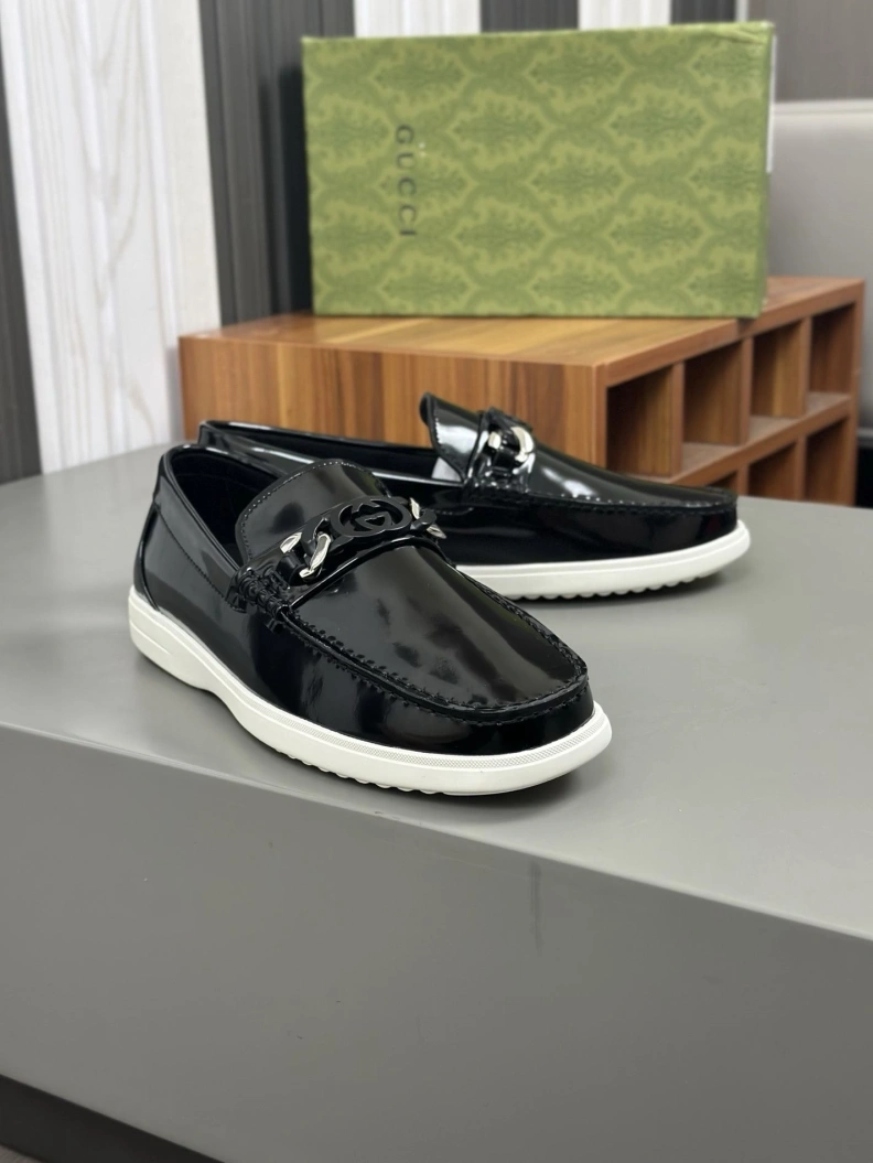 Flexible Gxccx Leather Shoes 155810