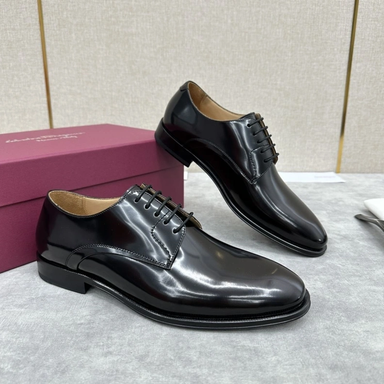Unique Mxnxlo Blxhnxk Leather Shoes 192954