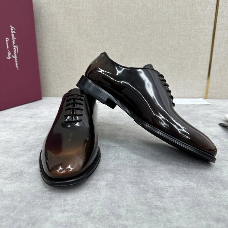 Versatile Mxnxlo Blxhnxk Leather Shoes 192948