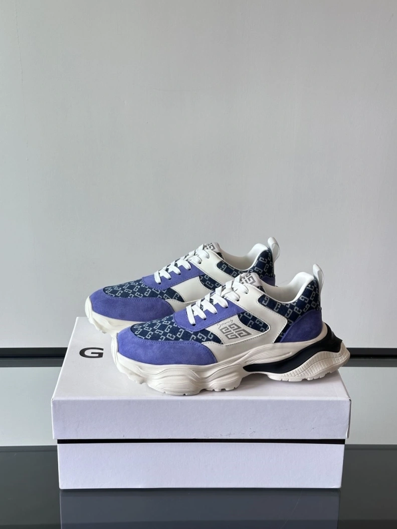 Gxvxnchy Sneakers Sleek 152106