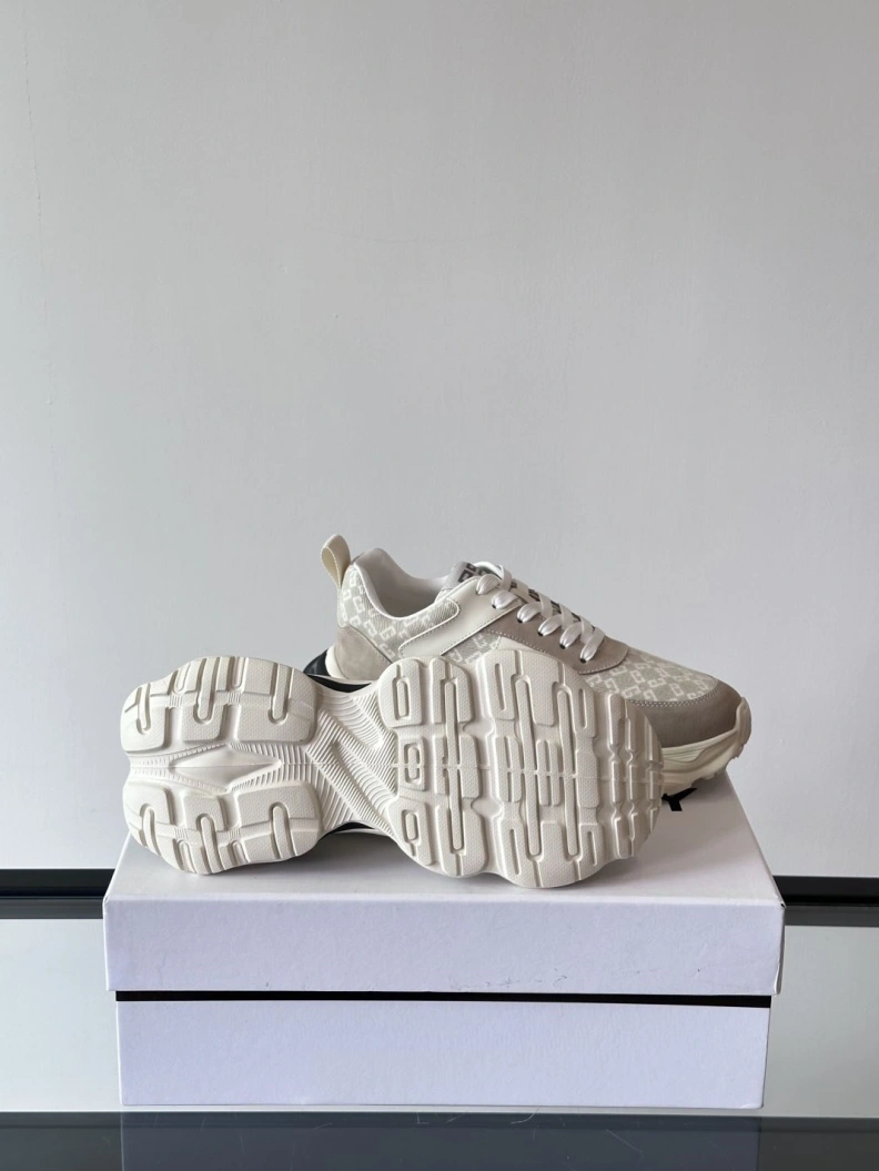 Gxvxnchy Sneakers Versatile 152091