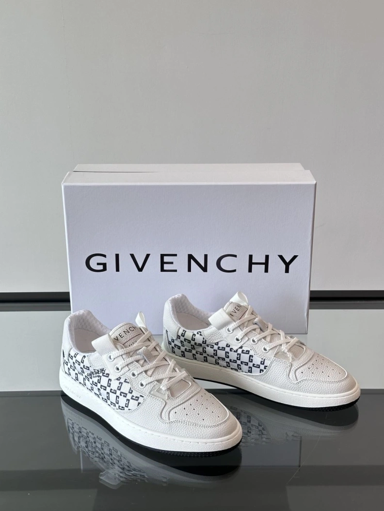 UrbanStyle Gxvxnchy Sneakers 152088