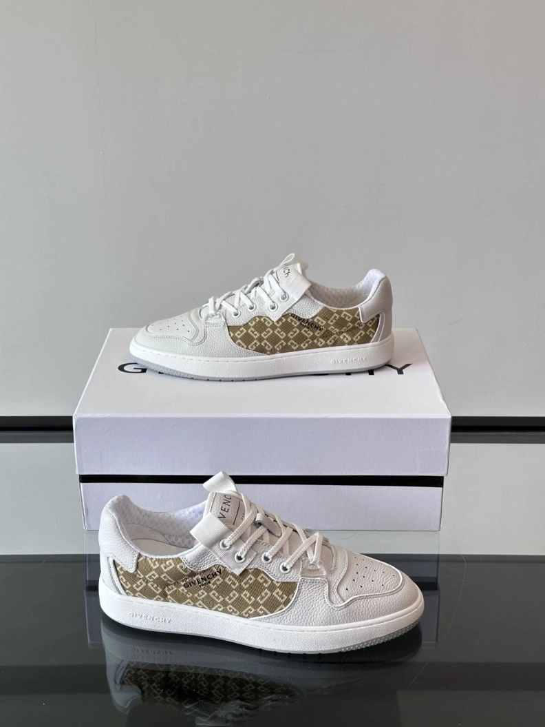 Trendy Gxvxnchy Sneakers 152089