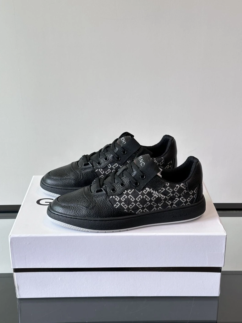 Gxvxnchy Sneakers Trendy 152103