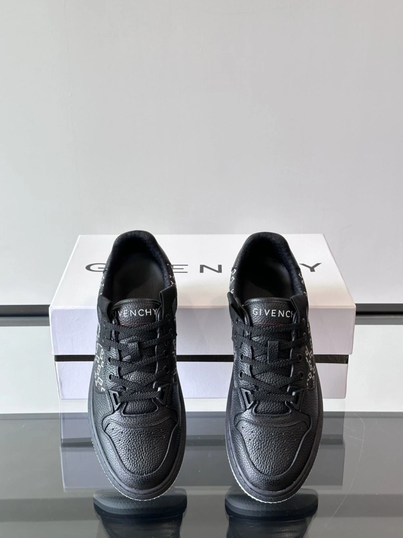 Gxvxnchy Sneakers Trendy 152103