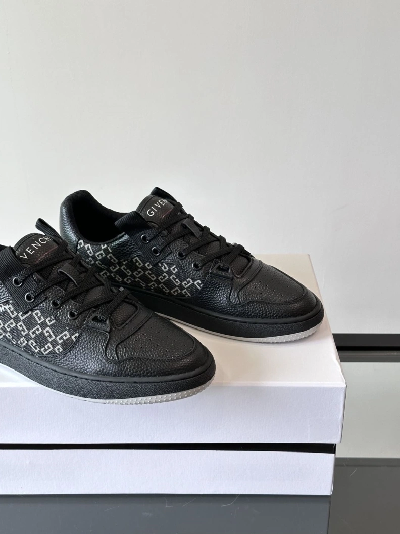 Gxvxnchy Sneakers Trendy 152103