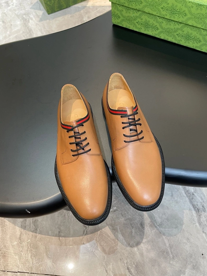 Flexible Gxccx Leather Shoes 155801
