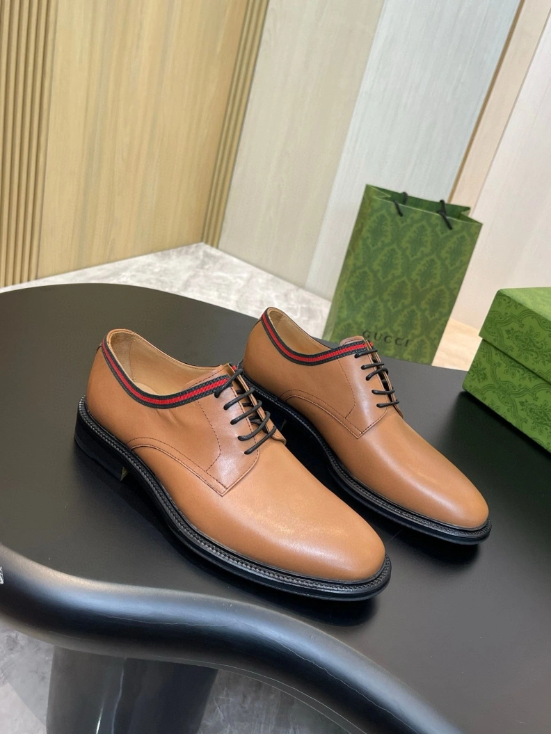 Flexible Gxccx Leather Shoes 155801