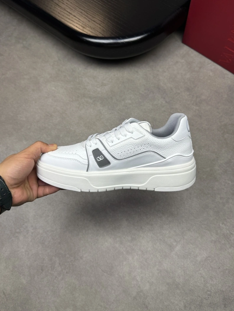 Trendy Vxlxntino Sneakers 228954