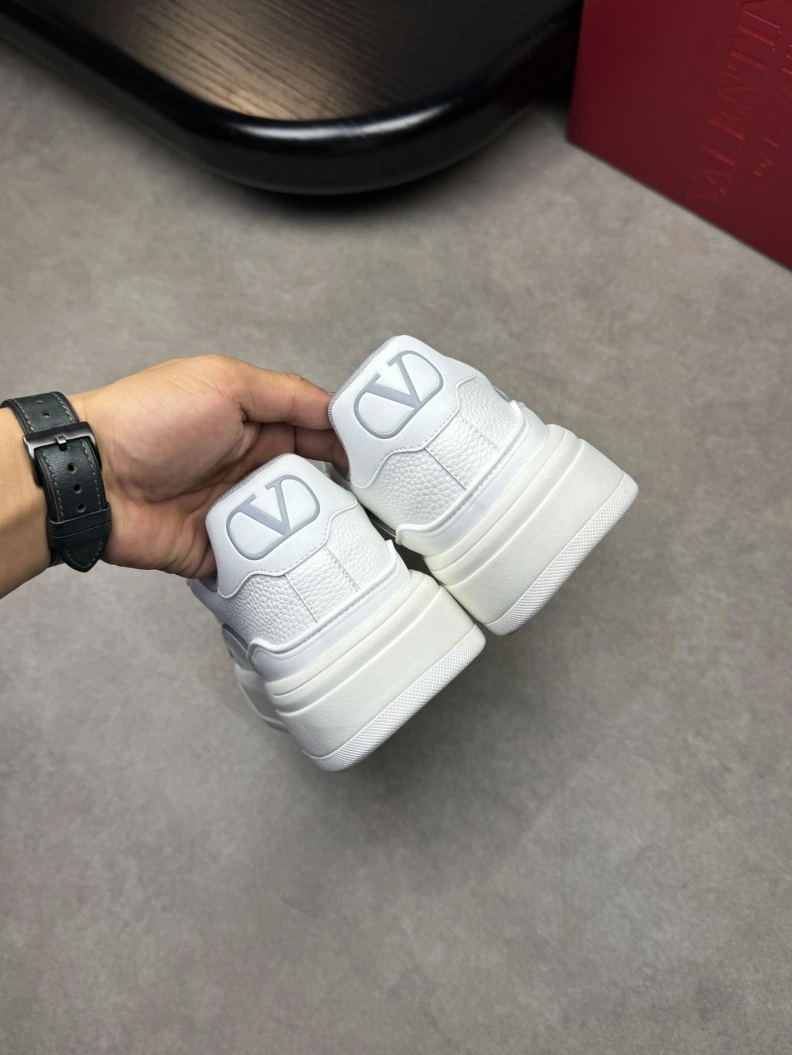 Trendy Vxlxntino Sneakers 228954