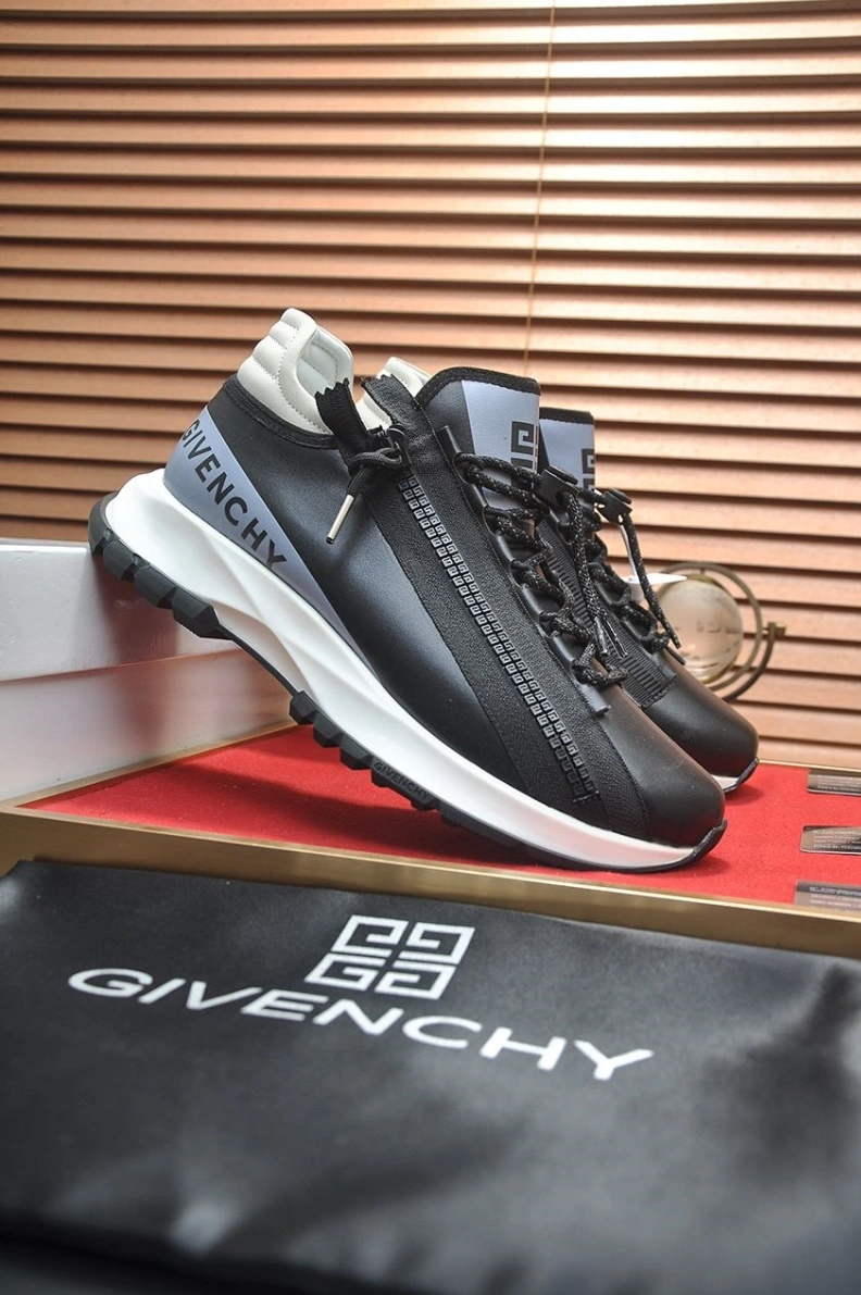 Comfortable Gxvxnchy Sneakers 152083
