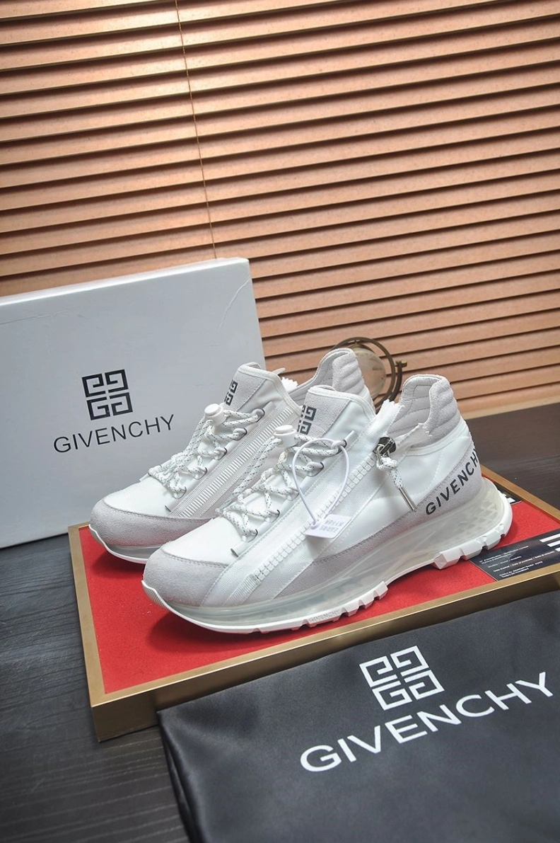 EyeCatching Gxvxnchy Sneakers 152084