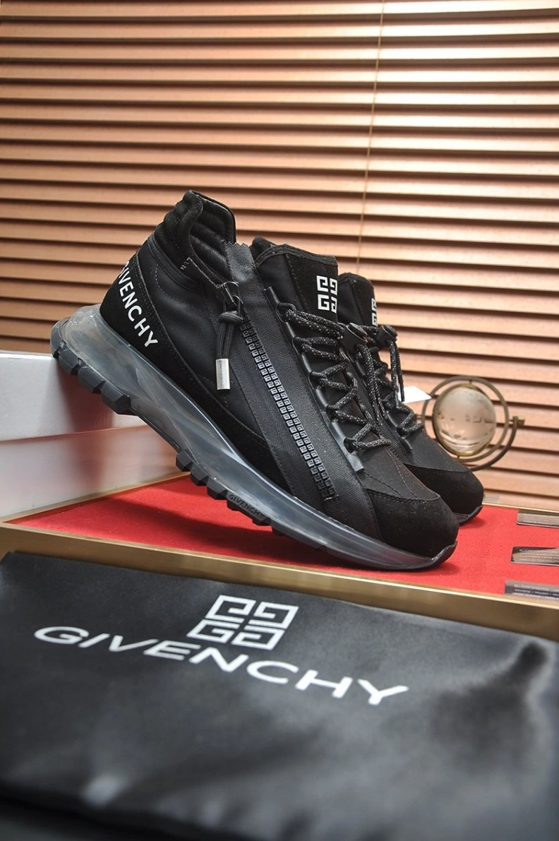 Gxvxnchy Sneakers StreetReady 152078