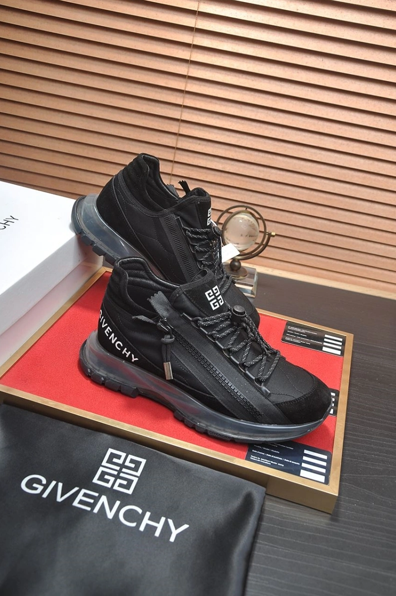 Gxvxnchy Sneakers StreetReady 152078