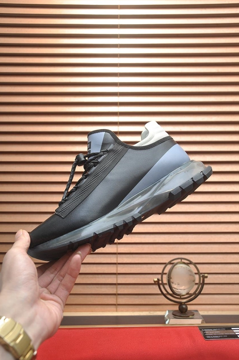 Gxvxnchy Sneakers Lightweight 152082
