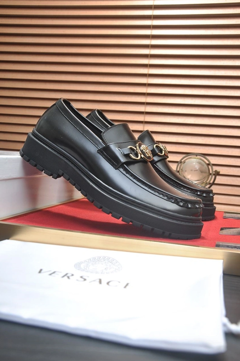 Gxvxnchy Leather Shoes EasyMatch 152484