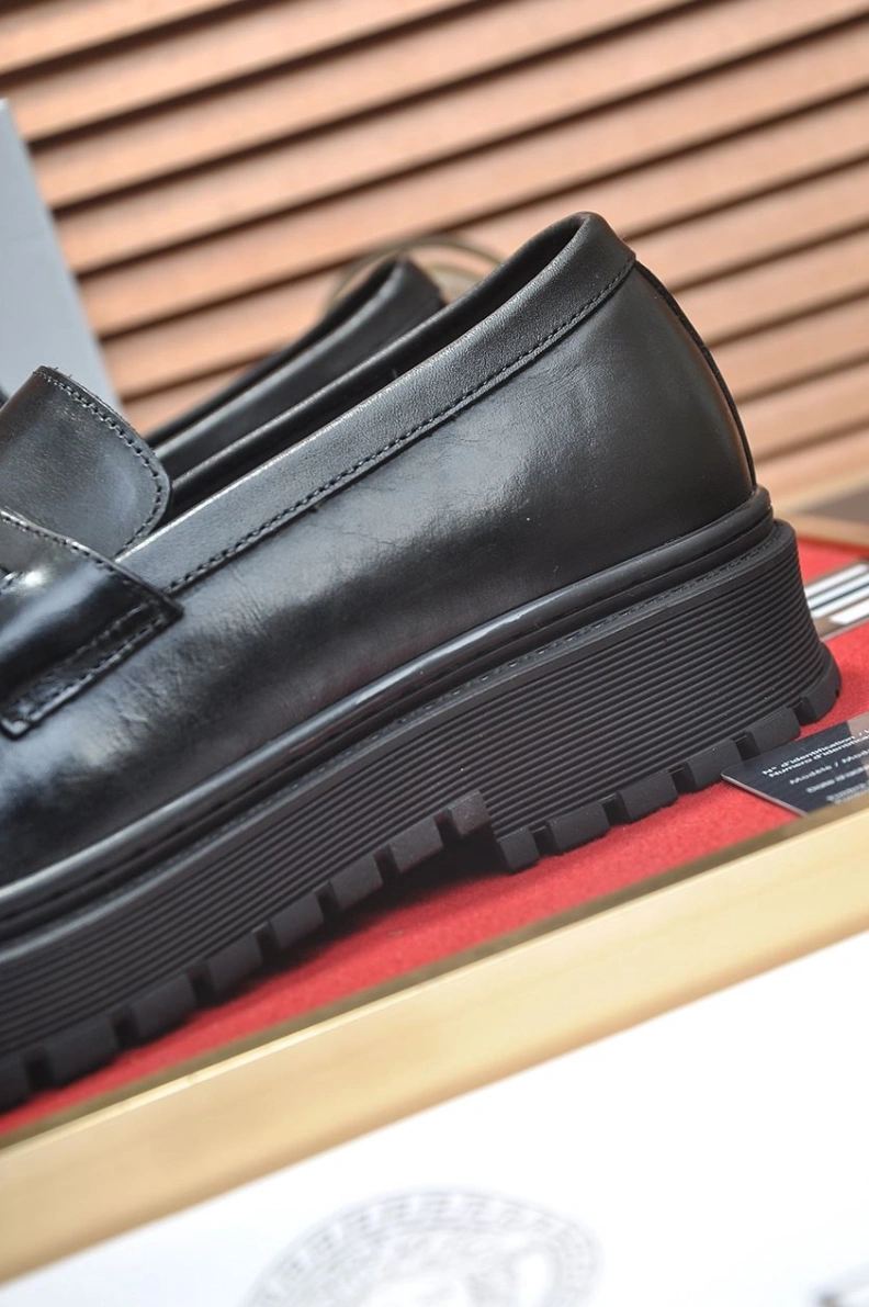 AllSeason Gxvxnchy Leather Shoes 152483