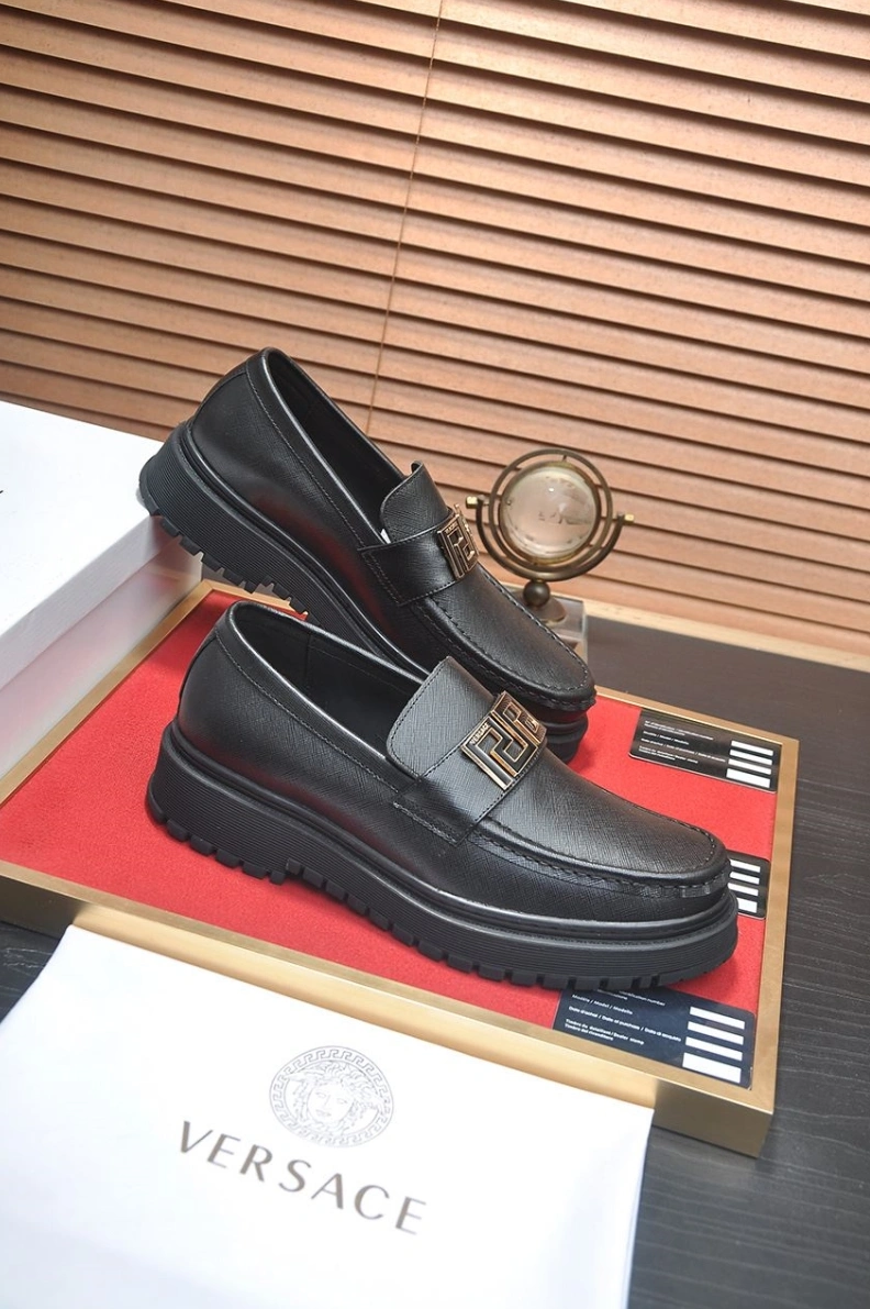Soft Gxvxnchy Leather Shoes 152475