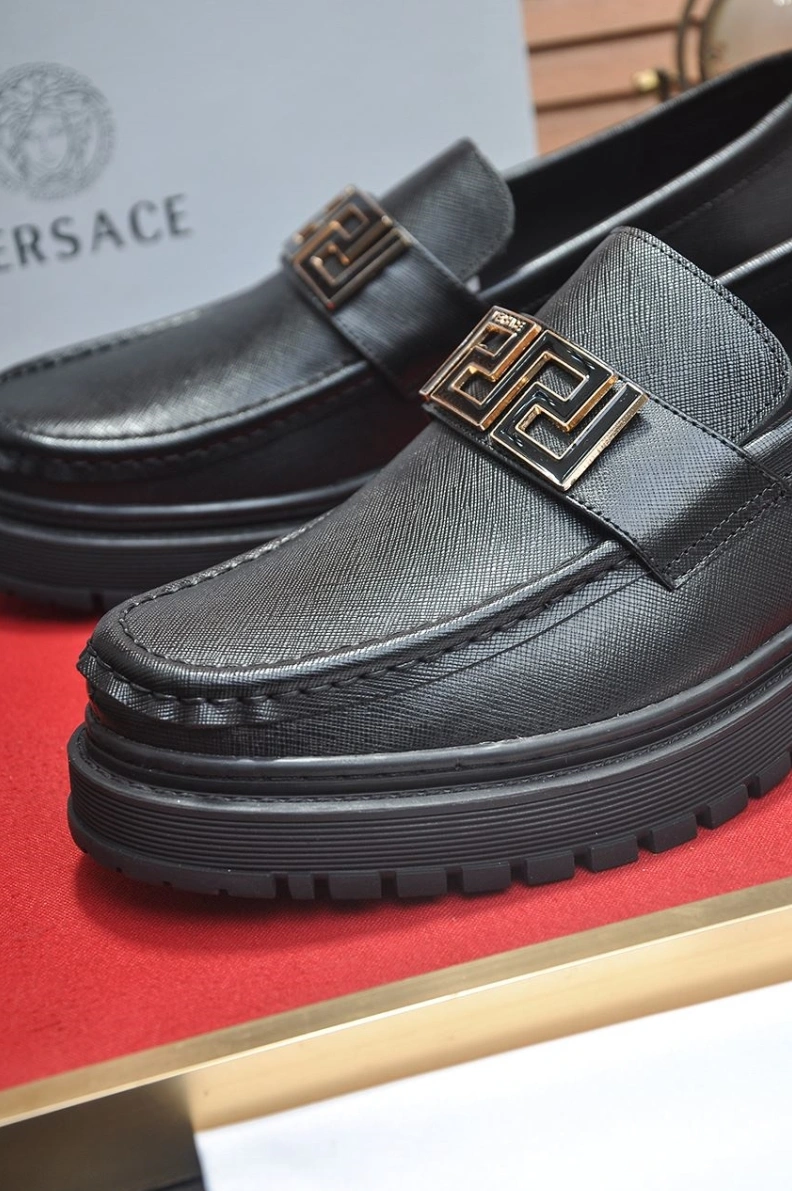 Soft Gxvxnchy Leather Shoes 152475