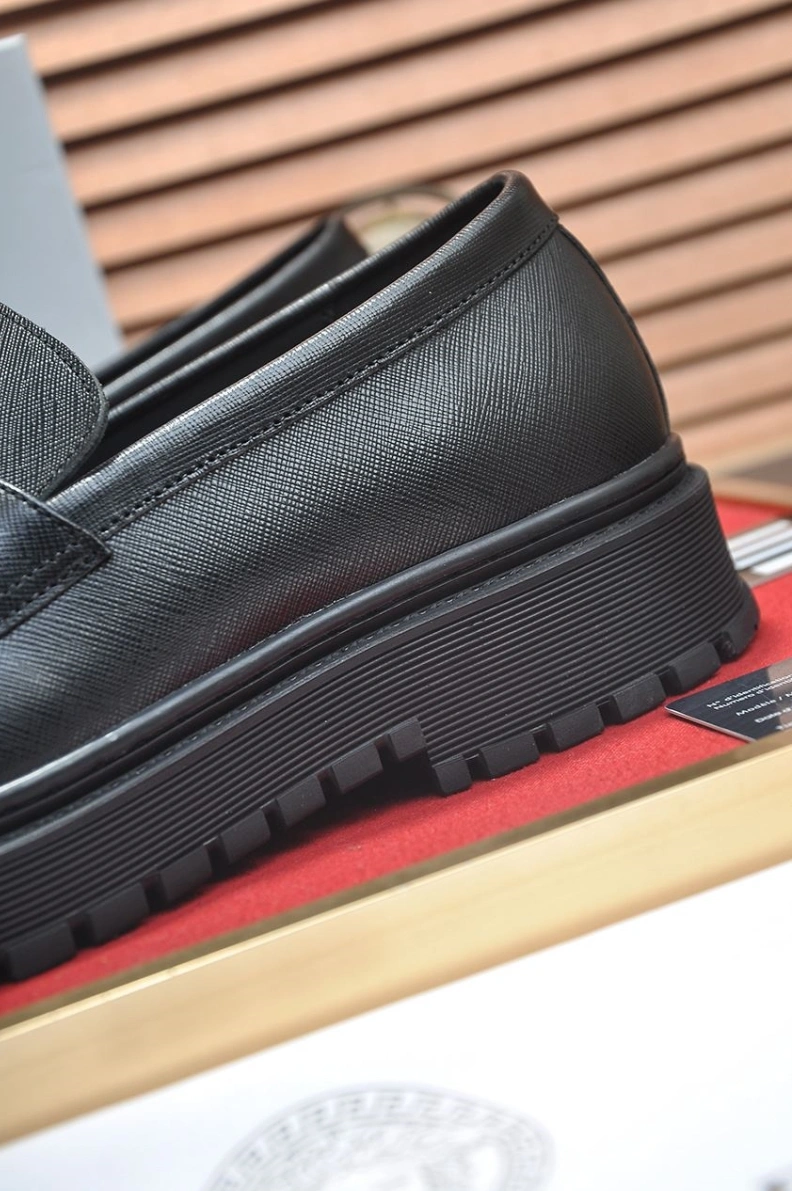 Soft Gxvxnchy Leather Shoes 152475