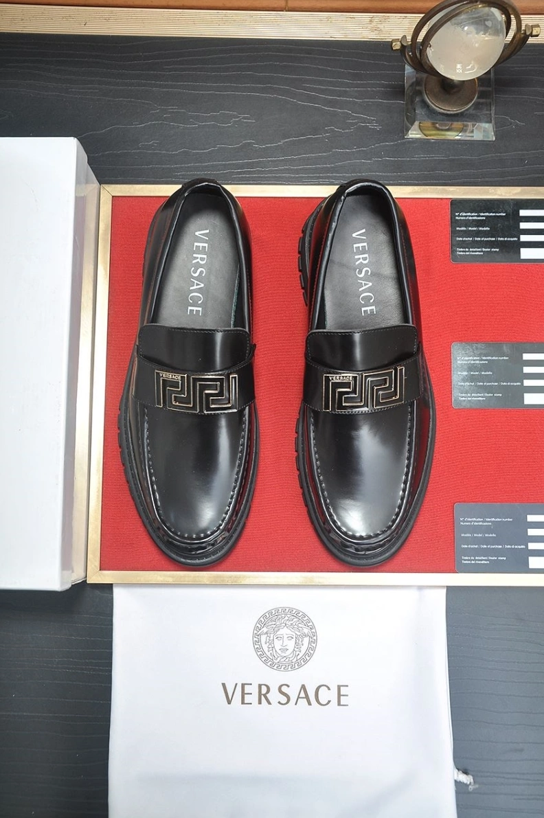 Bright Gxvxnchy Leather Shoes 152479