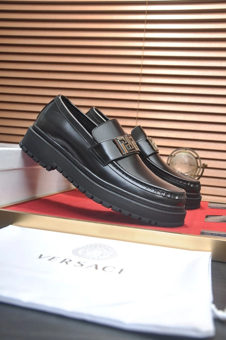 Bright Gxvxnchy Leather Shoes 152479