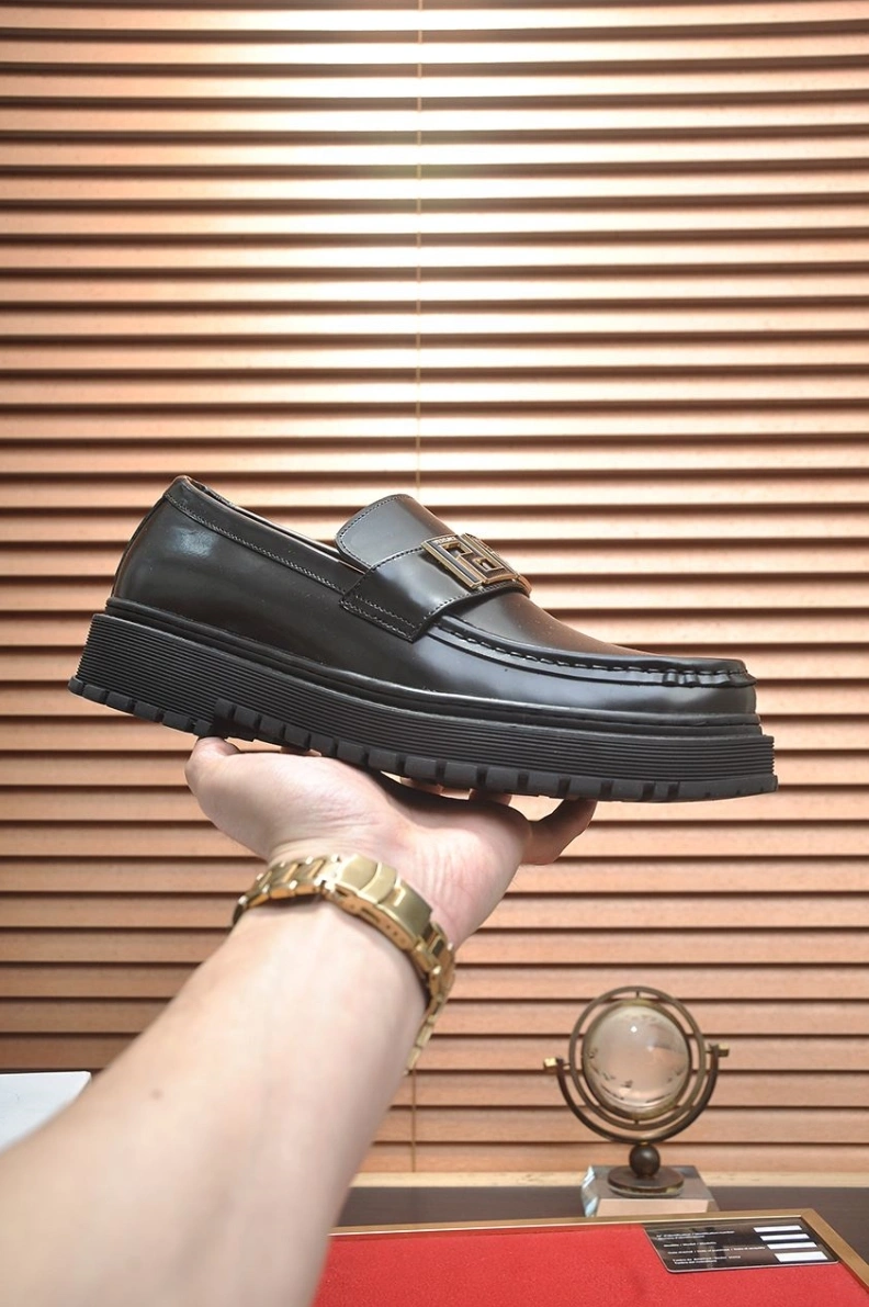 Bright Gxvxnchy Leather Shoes 152479
