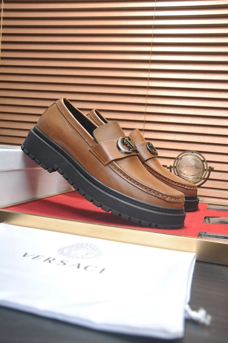 Minimalist Gxvxnchy Leather Shoes 152470