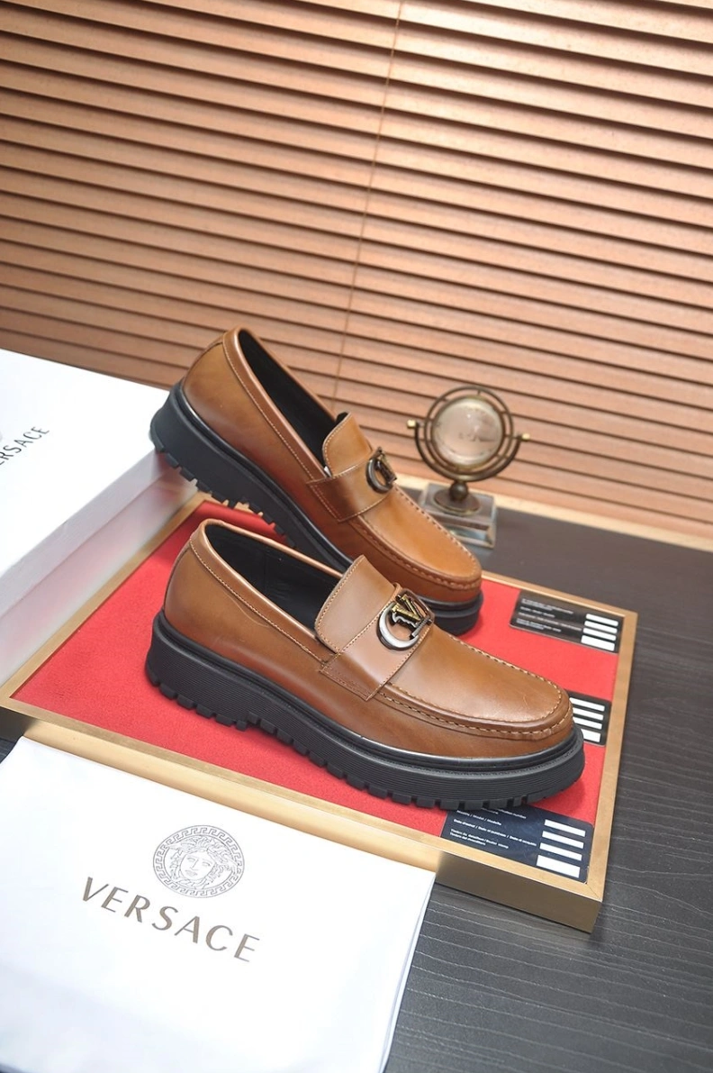 Minimalist Gxvxnchy Leather Shoes 152470