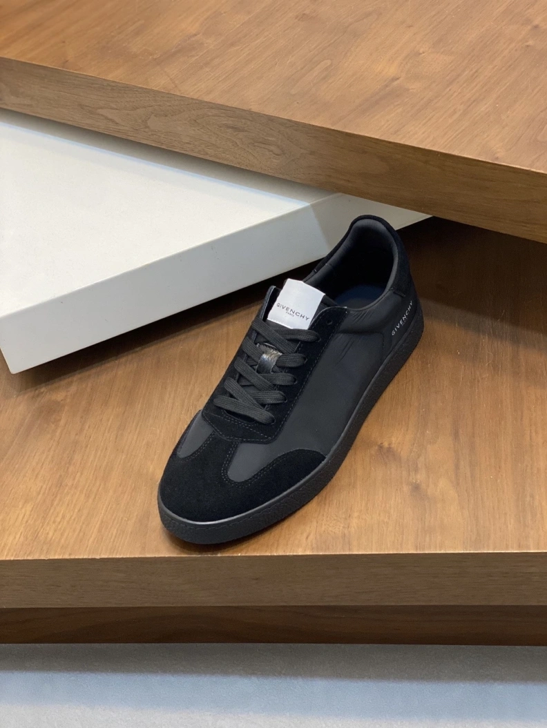 GoodFit Gxvxnchy Sneakers 152072