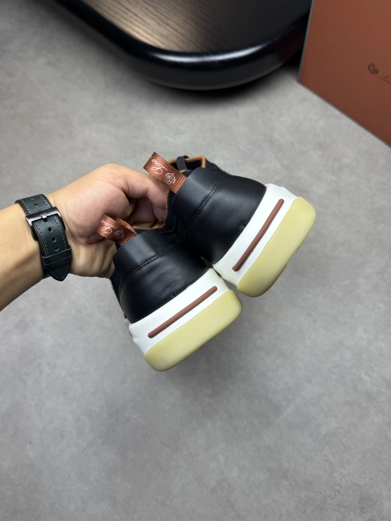 NewStyle Othxr Sneakers 210341