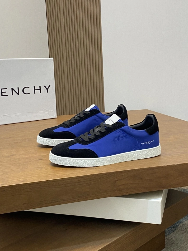 Gxvxnchy Sneakers Refined 152056