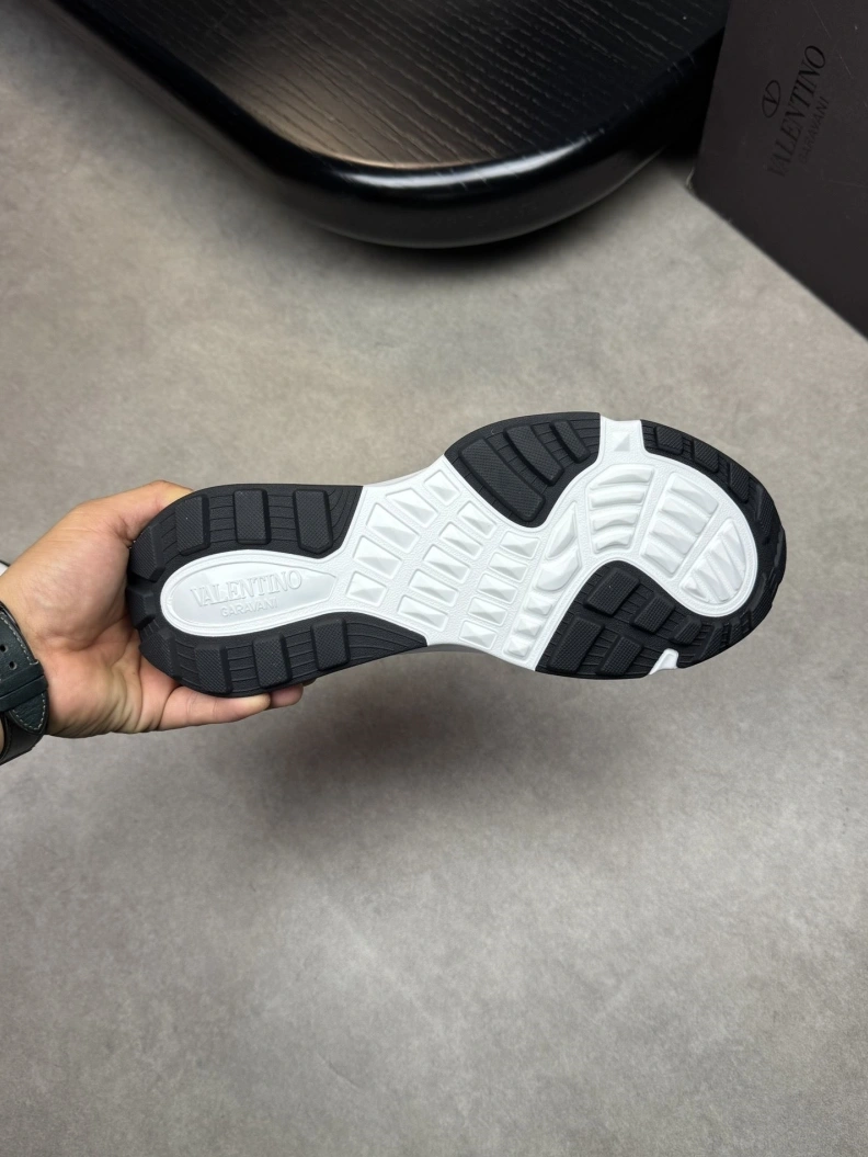 Functional Vxlxntino Sneakers 228948