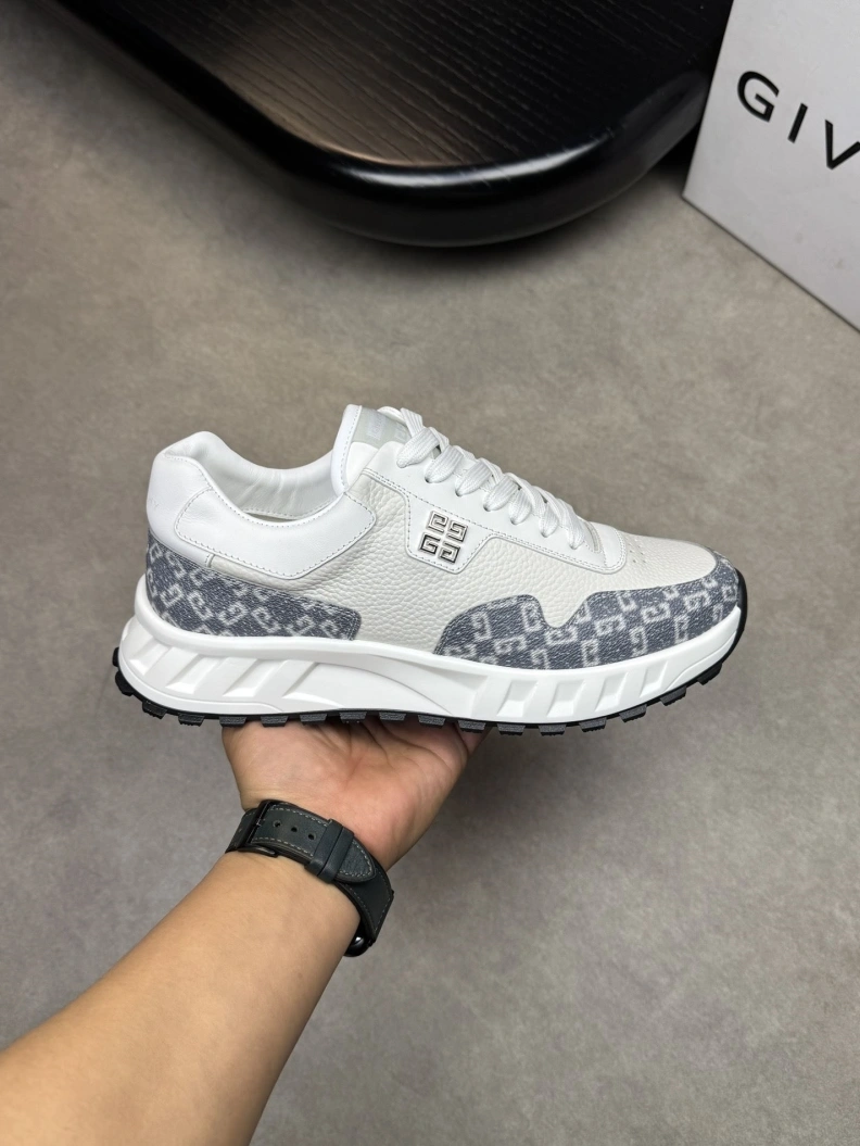 Gxvxnchy Sneakers StreetReady 152064