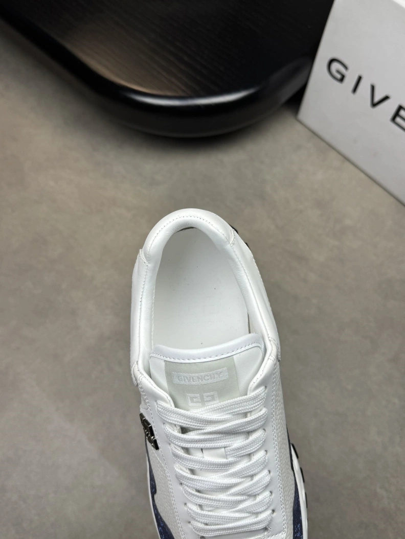 Elegant Gxvxnchy Sneakers 152057