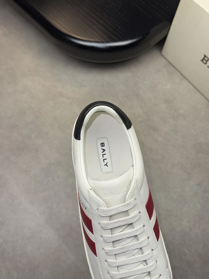 Comfortable Othxr Sneakers 210337