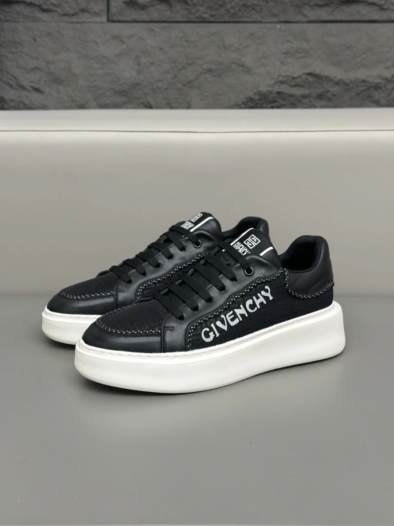 TopPick Gxvxnchy Sneakers 152069