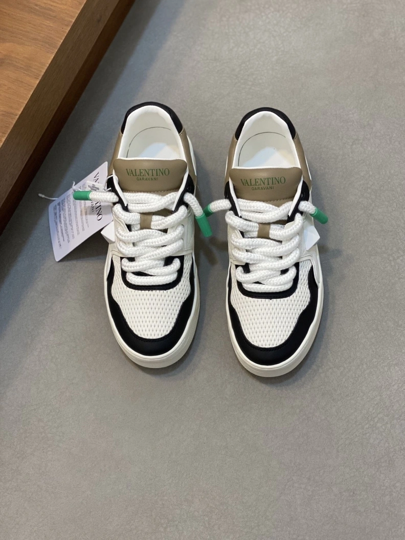 EyeCatching Vxlxntino Sneakers 228935