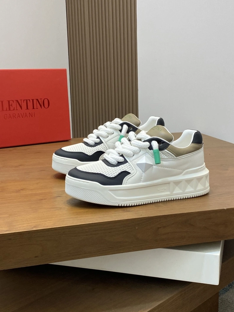 EyeCatching Vxlxntino Sneakers 228935
